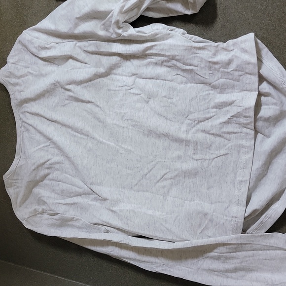 Light Gray Crop Top - Picture 7 of 7